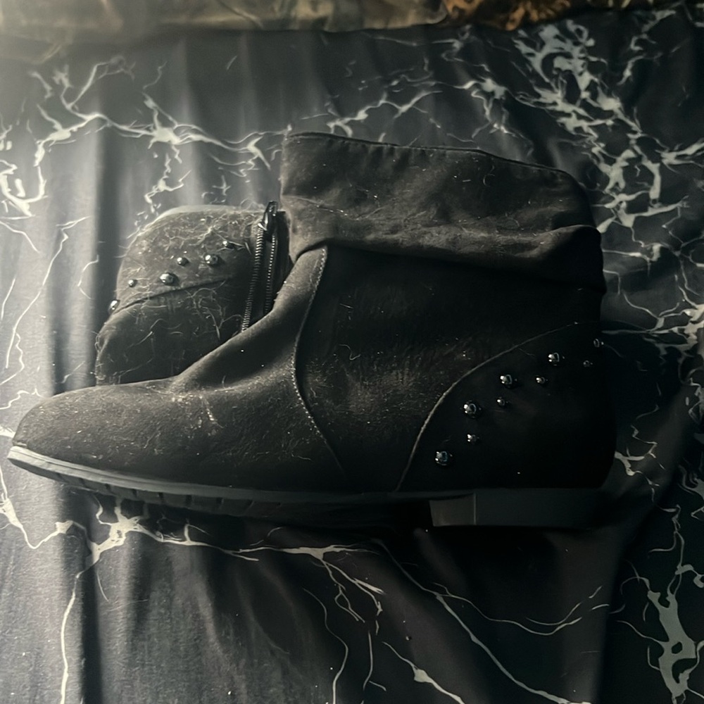Zip up boots